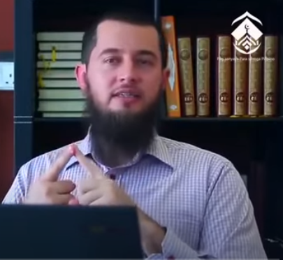 الركن الثالث من أركان الإسلام: الزكاة