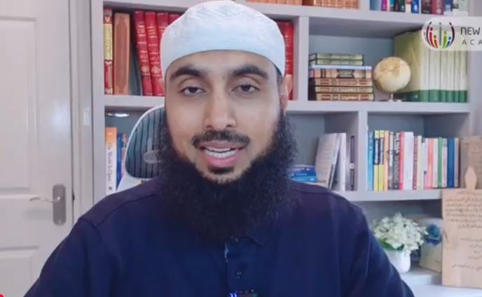 من أسماء الله السِّتِّير: الساترُ لذنوب العباد، الذي يسترهم ولا يفضحهم