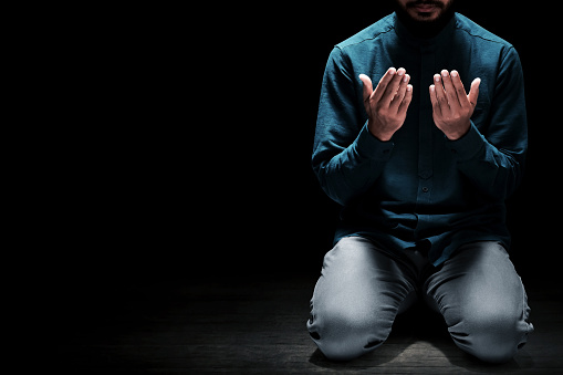 Paano Matututo ng Pananampalataya ang Isang Bagong Muslim?
